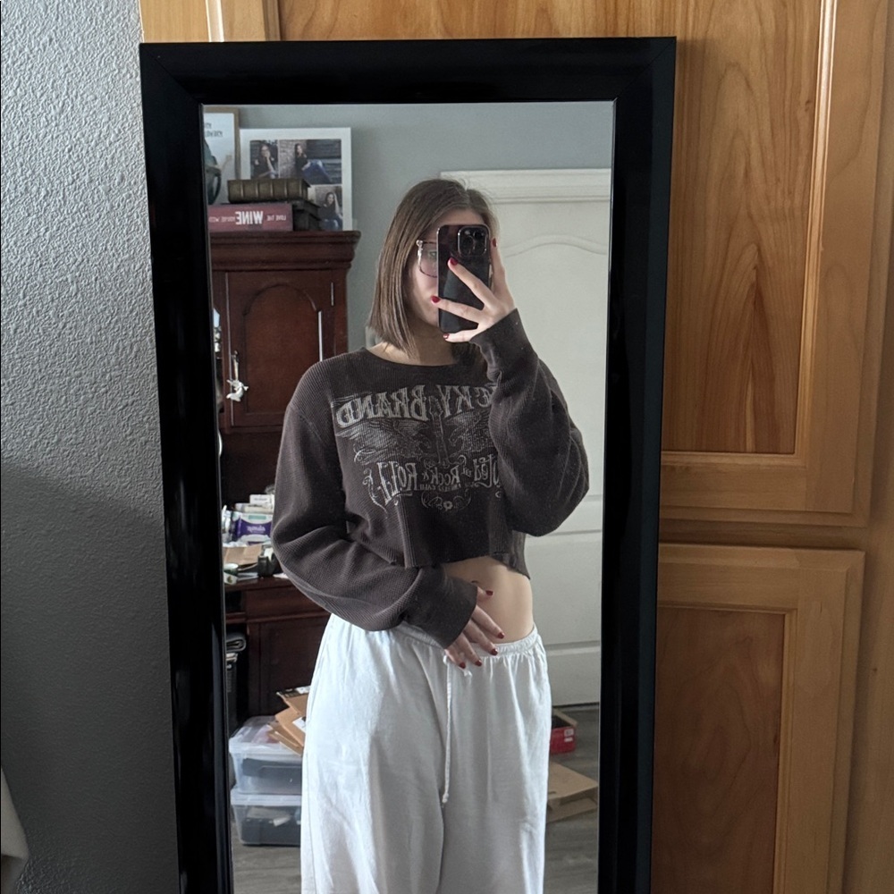 Lucky Brand Vintage Inspired Rock And Roll Cropped Long Sleeve 100% Cotton - Picture 2 of 6